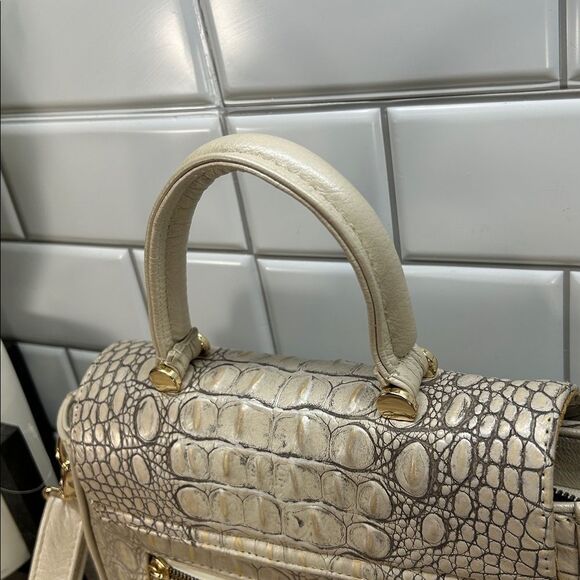 croc embossed top handle crossbody - Picture 4 of 6